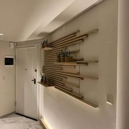 Empyrean Luxury * סלוניקי