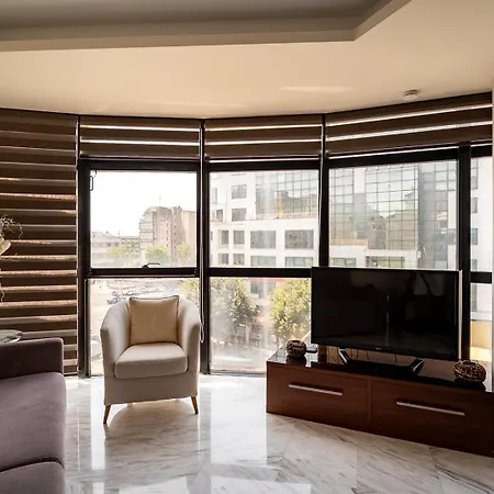 Empyrean Luxury * סלוניקי