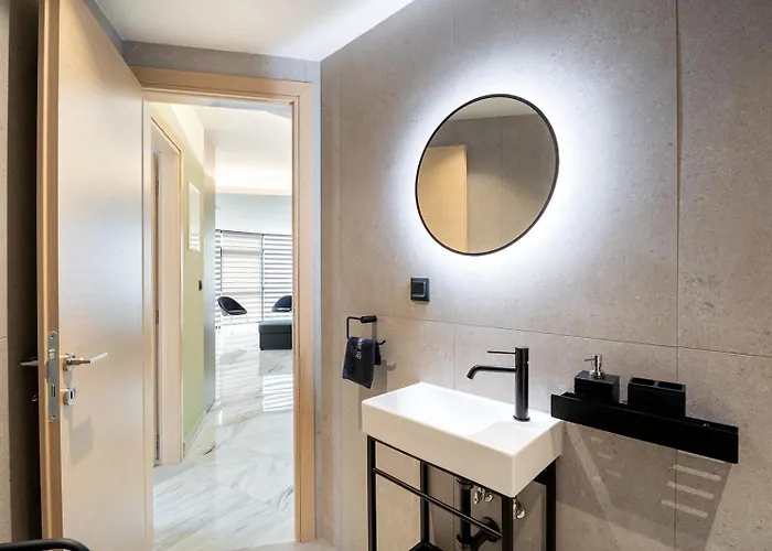 Empyrean Luxury & Apartament Salonic